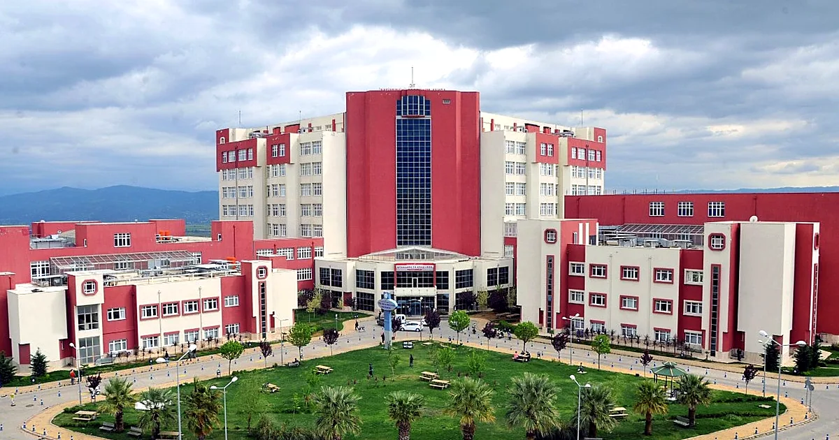 Aydın Adnan Menderes Üniversitesi Uygulama ve Araştırma Hastanesi binası, Efeler, Aydın