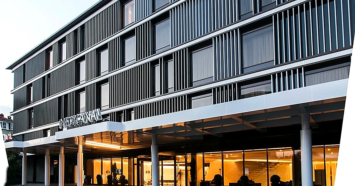 Medicana Kadıköy Hastanesi binası, Kadıköy, İstanbul